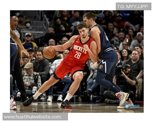 申京谈约基奇进攻能力出众但防守时常遭遇犯规困扰