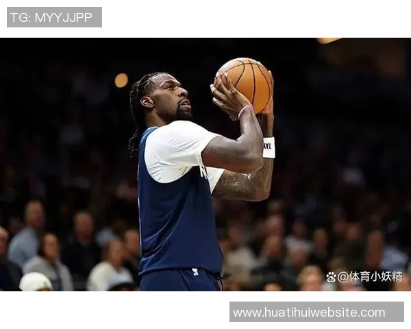 森林狼新赛季备战热情高涨爱德华兹迪文里德训练照展笑颜