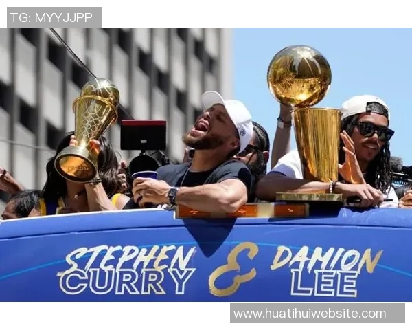 国王队官推幽默庆祝火箭主场胜利新年传统再现打击盗版的创意方式